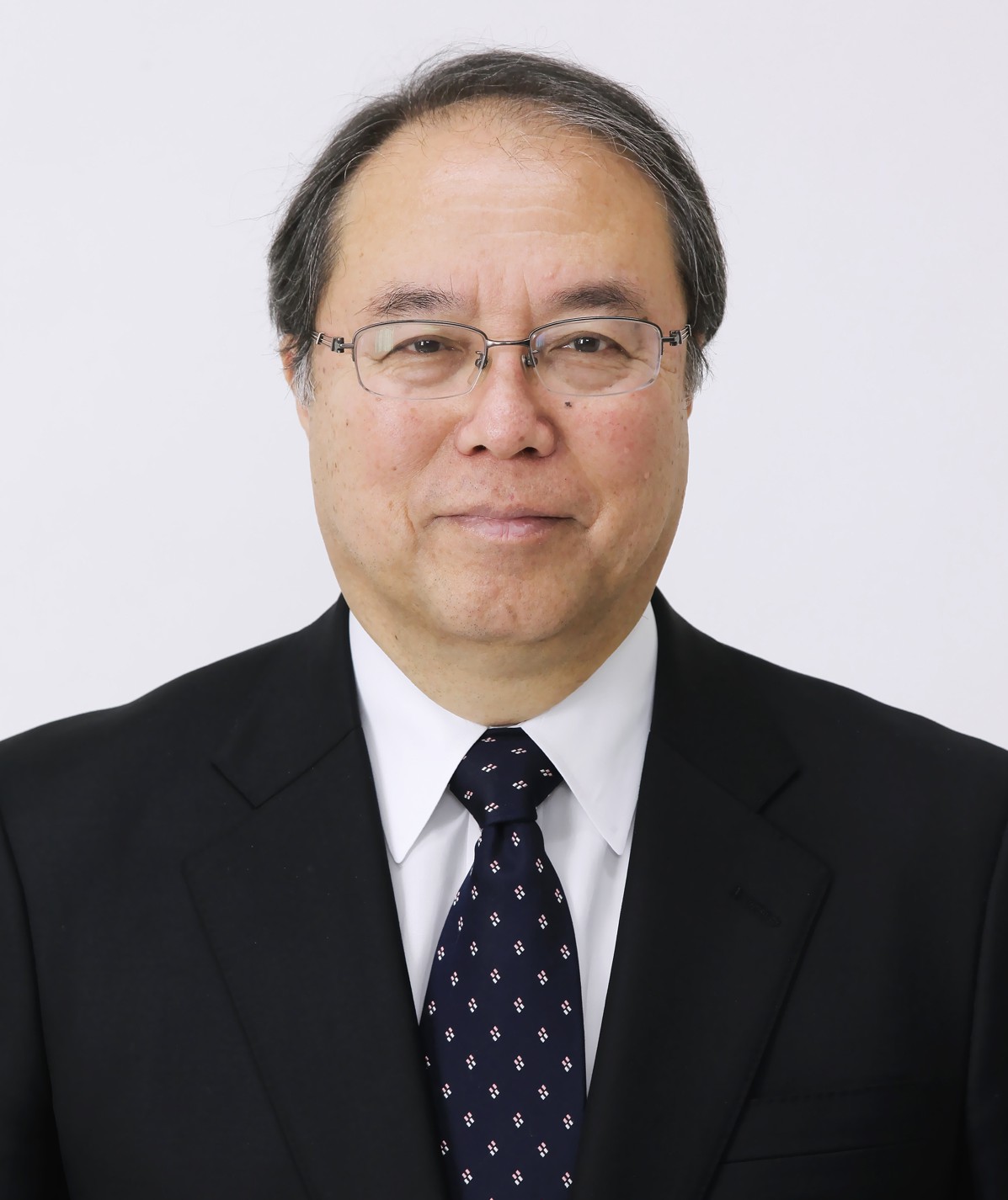 会長 中尾真一